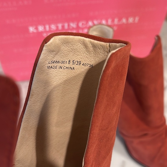 Kristin Cavallari/ Chinese Laundry suede shoes - Picture 8 of 13